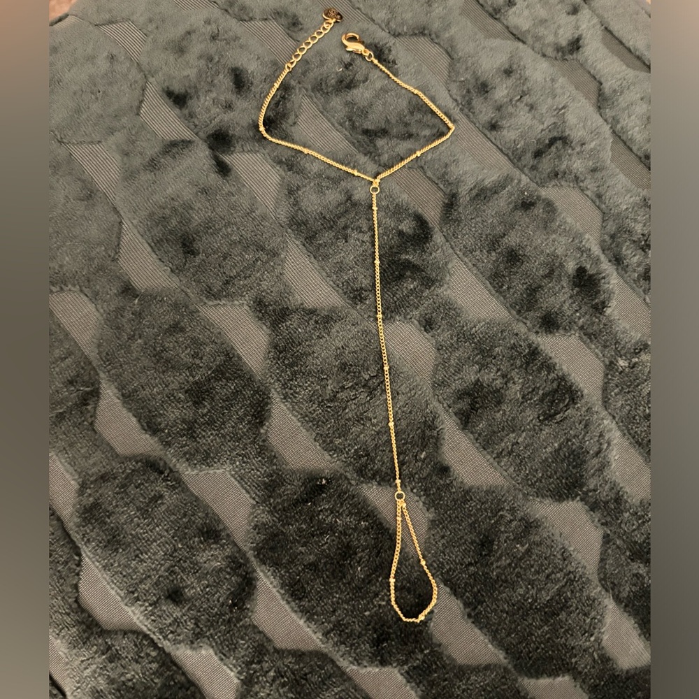 Hand Chain - Picture 1 of 2